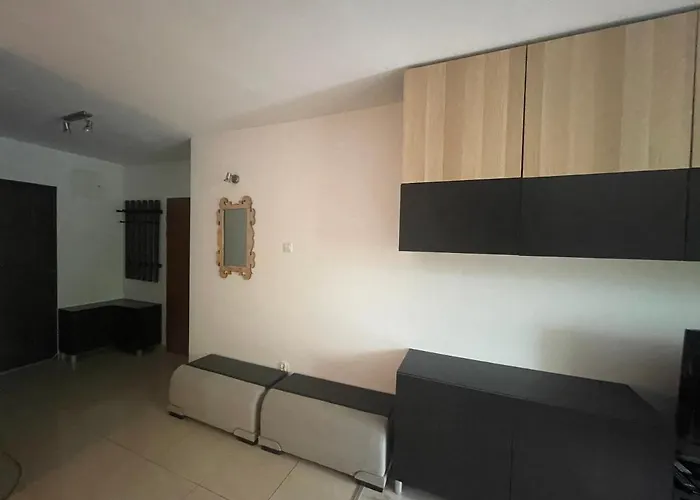 Kasprusie 10 By Homeprime *